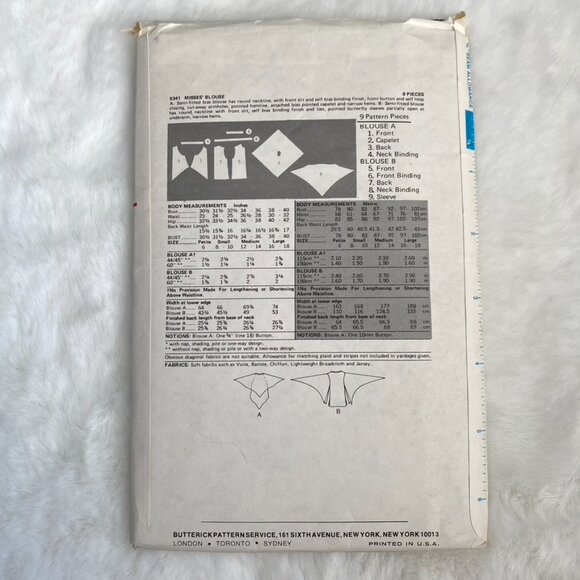 Butterick Sewing Pattern - Picture 2 of 2